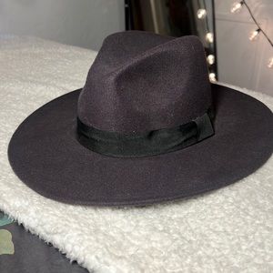 Black western hat